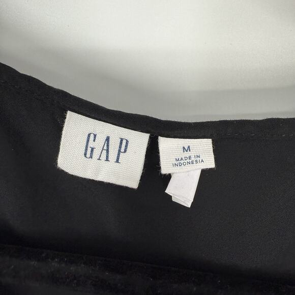 Gap Button Front Romper shorts Size Medium Black Rayon Short Sleeve V neck - Picture 8 of 10
